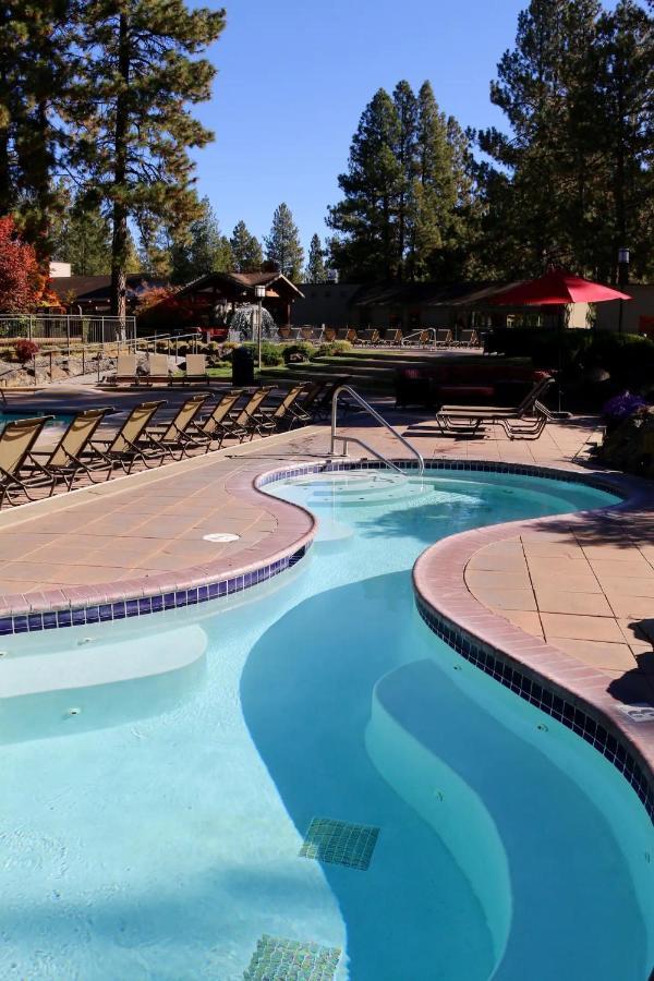 Seventh Mountain Resort Deschutes River Woods エクステリア 写真
