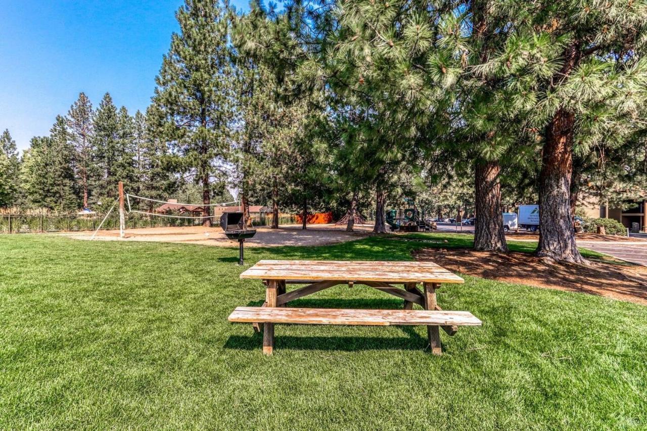 Seventh Mountain Resort Deschutes River Woods エクステリア 写真